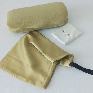 Authentic Gucci sunglasses/ eyeglasses case w dust bag and cleaning cloth